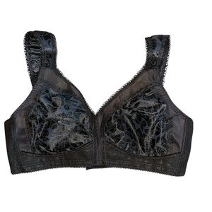 PLAYTEX Elegant and comfortable Black Lace Bra Sz: 38B/85
